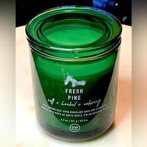 DW HOME CANDLE FRESH PINE 1 WICK NEW 8.5 oz